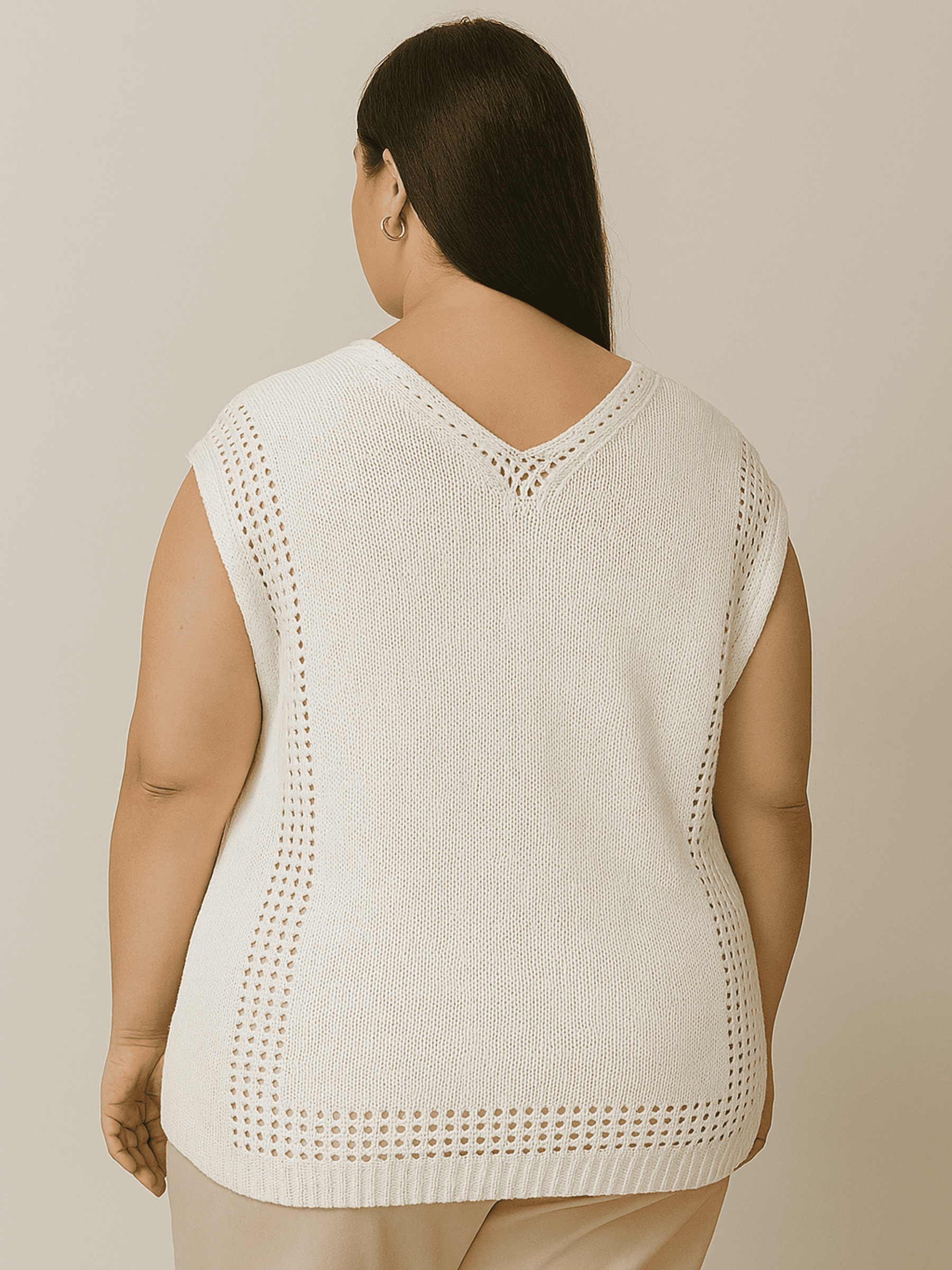 Plus Size - Saída de Praia Plus Size de Tricô Carla - Blusa/Regata