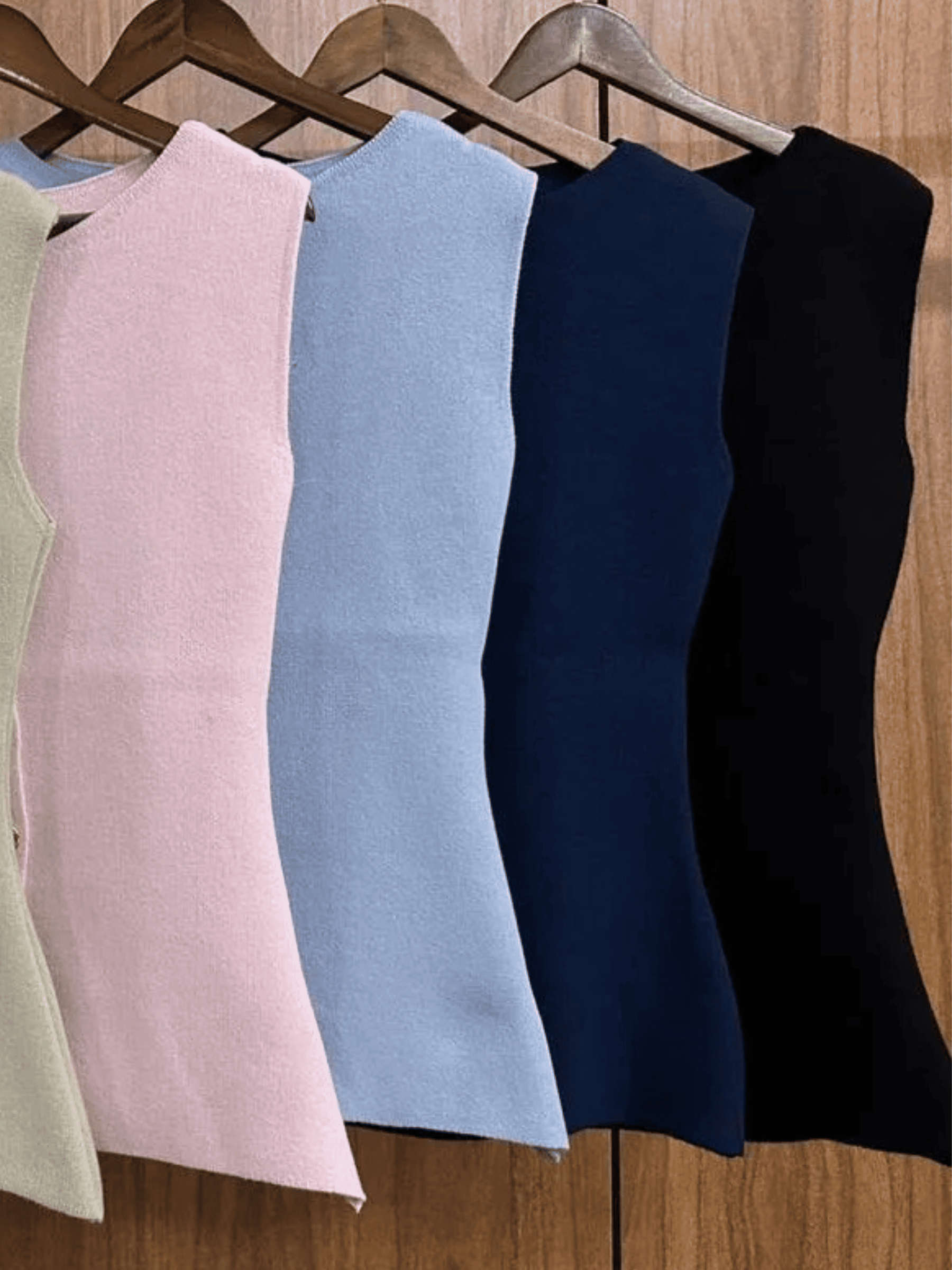 Colete Feminino de Tricô Ully