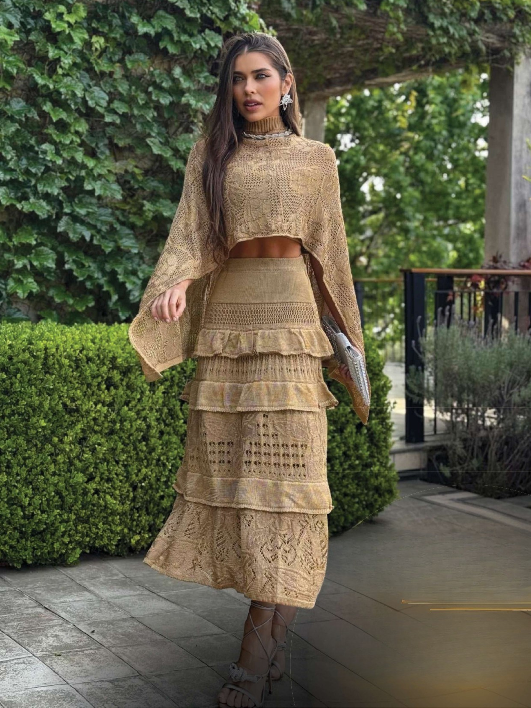 Vestido de Tricô Isabela + Pelerine