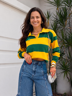 Blusa de tricô Brasil Ouro Verde com listras verde e amarelo e gola polo