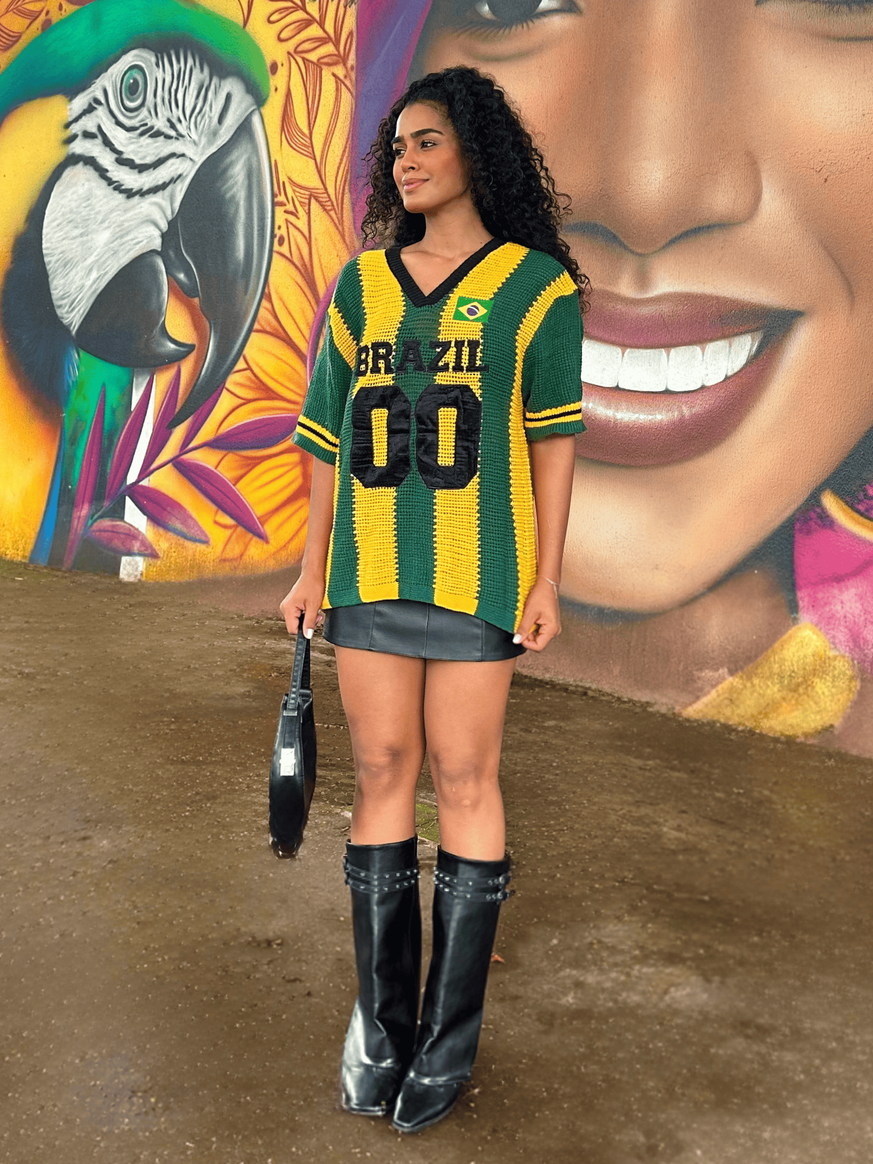 Camisa Feminina do Brasil em Crochê Artesanal – Edição Especial