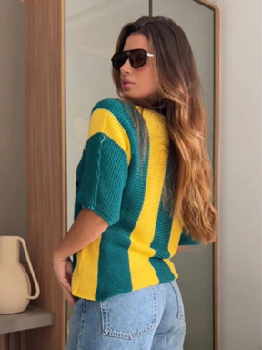 Blusa Feminina de Tricô do Brasil